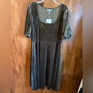 NWT Olive Green Gloria Velvet Midi Dress | Puff Sleeve, A-Line | Women’s Plus 3X